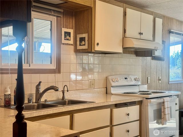 2101 S 324 Street #329, Federal Way, WA 98003