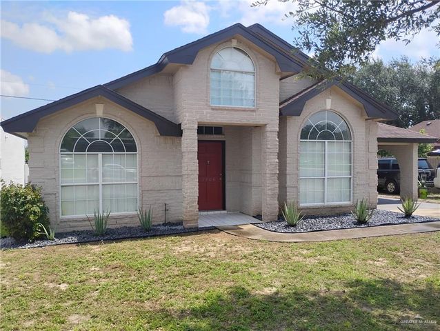 1704 W Griffin Parkway, Mission, TX 78572