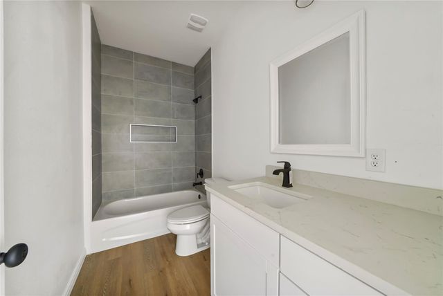 205 Spruce Lane, Daisetta, TX 77533