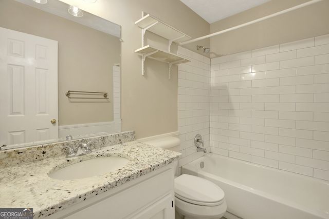 216 Shadowood Lane, Peachtree City, GA 30269