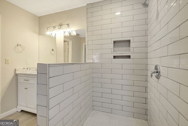 216 Shadowood Lane, Peachtree City, GA 30269