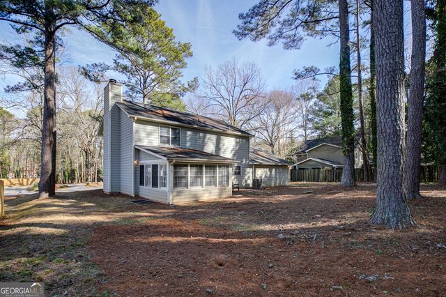 216 Shadowood Lane, Peachtree City, GA 30269