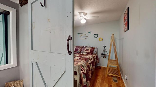 8045 Sarah Thomas Rd, Silver Point, TN 38582