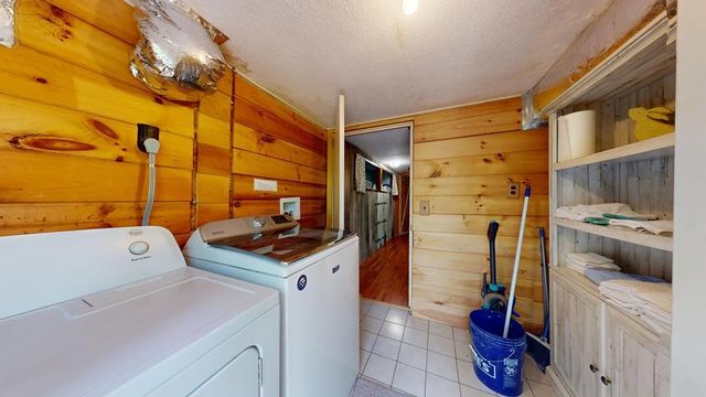 8045 Sarah Thomas Rd, Silver Point, TN 38582