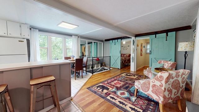 8045 Sarah Thomas Rd, Silver Point, TN 38582