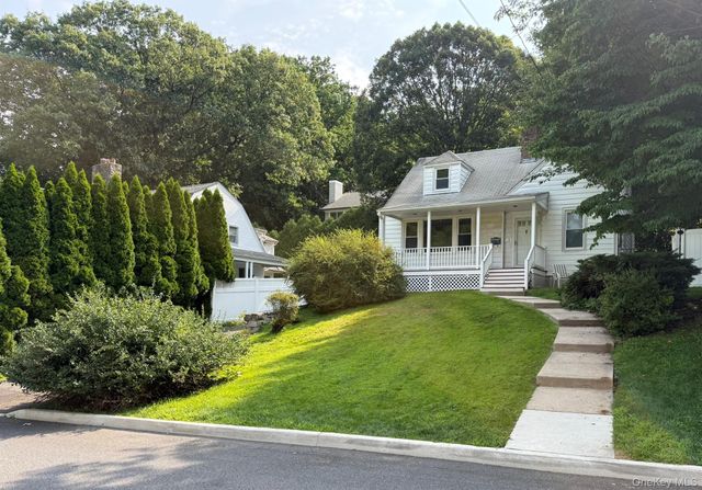 9 Chimney Pot Lane, Ardsley, NY 10502