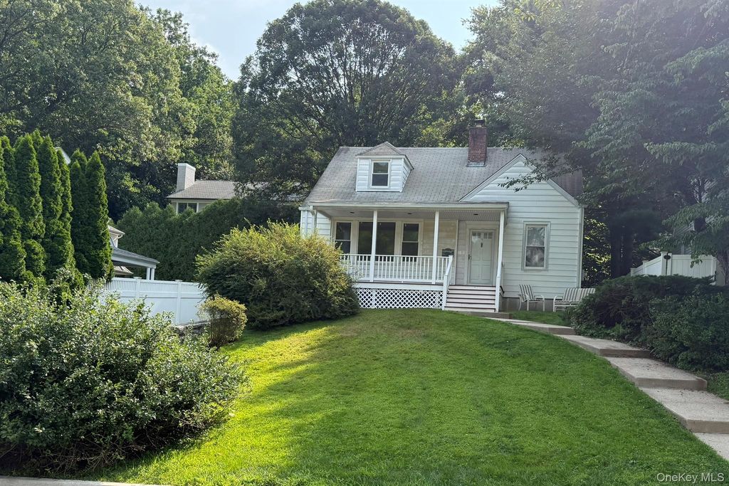 9 Chimney Pot Lane, Ardsley, NY 10502