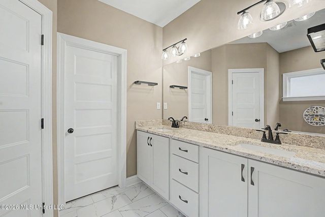 1614 Fall Garden Drive, Hernando, MS 38632
