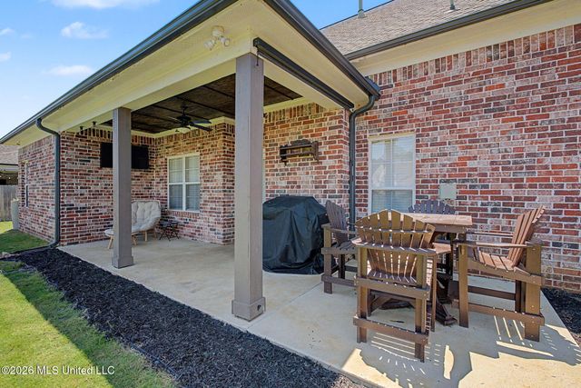 1614 Fall Garden Drive, Hernando, MS 38632