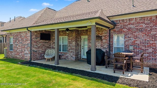 1614 Fall Garden Drive, Hernando, MS 38632