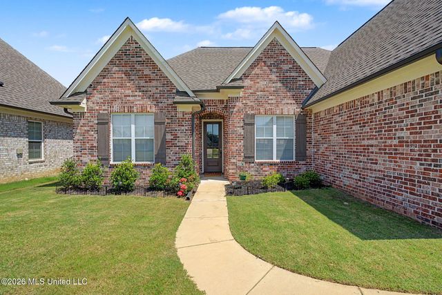1614 Fall Garden Drive, Hernando, MS 38632