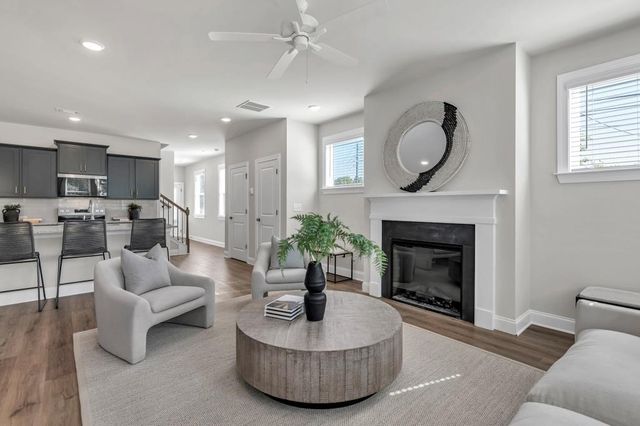 1516 Thurcroft Lane, Lawrenceville, GA 30043