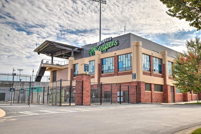 1516 Thurcroft Lane, Lawrenceville, GA 30043