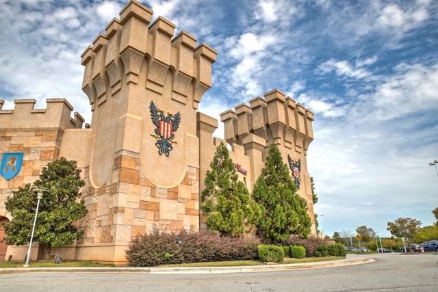 1516 Thurcroft Lane, Lawrenceville, GA 30043