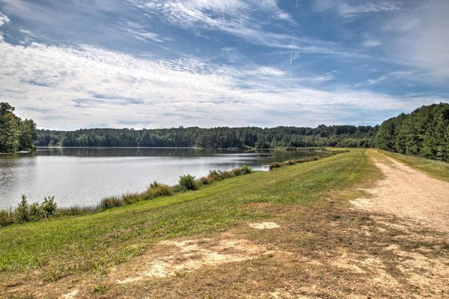 1516 Thurcroft Lane, Lawrenceville, GA 30043