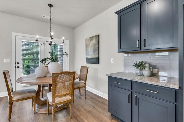 1516 Thurcroft Lane, Lawrenceville, GA 30043