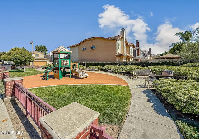 2511 Aurora Lane, Simi Valley, CA 93063