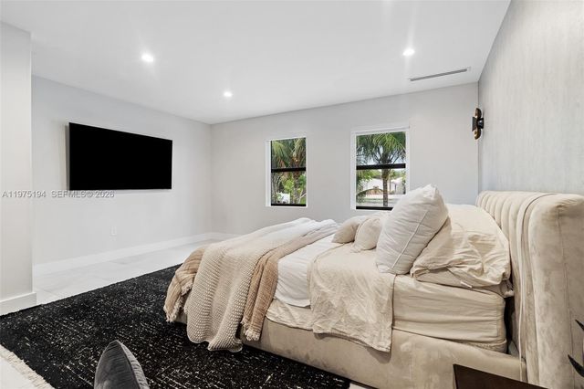 14412 Rosewood Rd, Miami Lakes, FL 33014