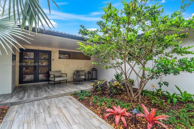 14412 Rosewood Rd, Miami Lakes, FL 33014