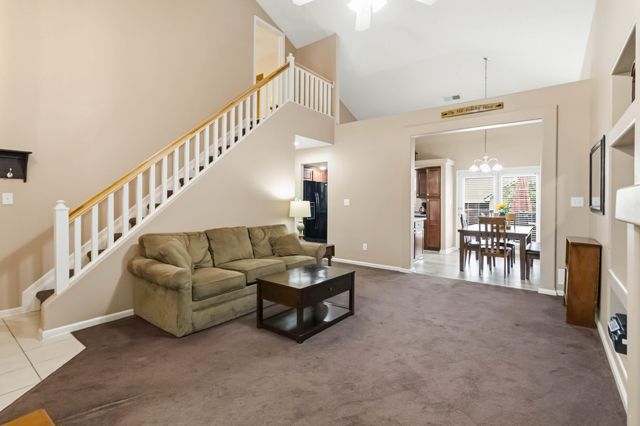 2560 Spring Valley Loop, Lexington, KY 40511