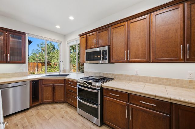 61729 Daly Estates Drive, Bend, OR 97702