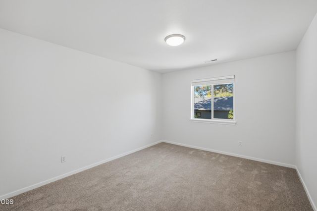 61729 Daly Estates Drive, Bend, OR 97702