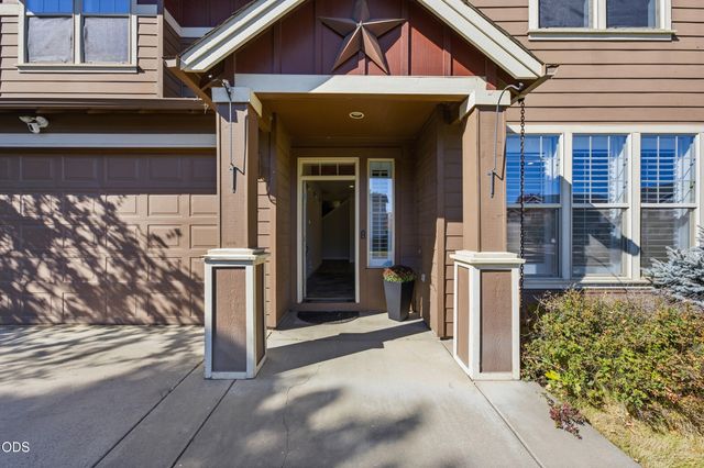 61729 Daly Estates Drive, Bend, OR 97702