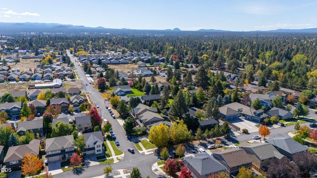 61729 Daly Estates Drive, Bend, OR 97702