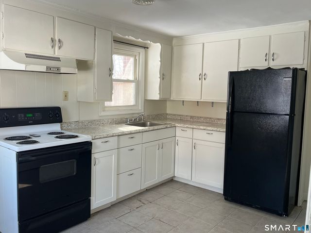 20 John Street, Southington, CT 06489