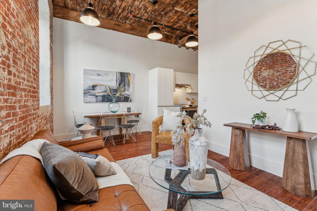 1801 N HOWARD ST #B01, Philadelphia, PA 19122