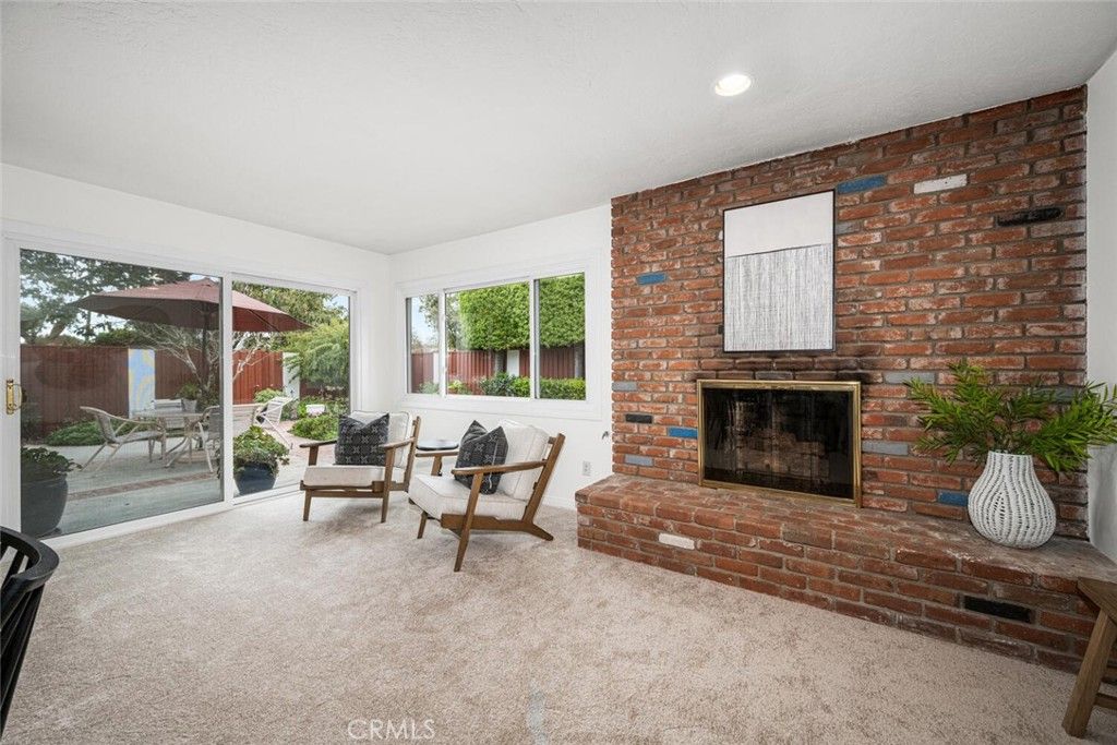 Image 16 of property listing at 2692 Salmon Drive, Rossmoor, CA 90720