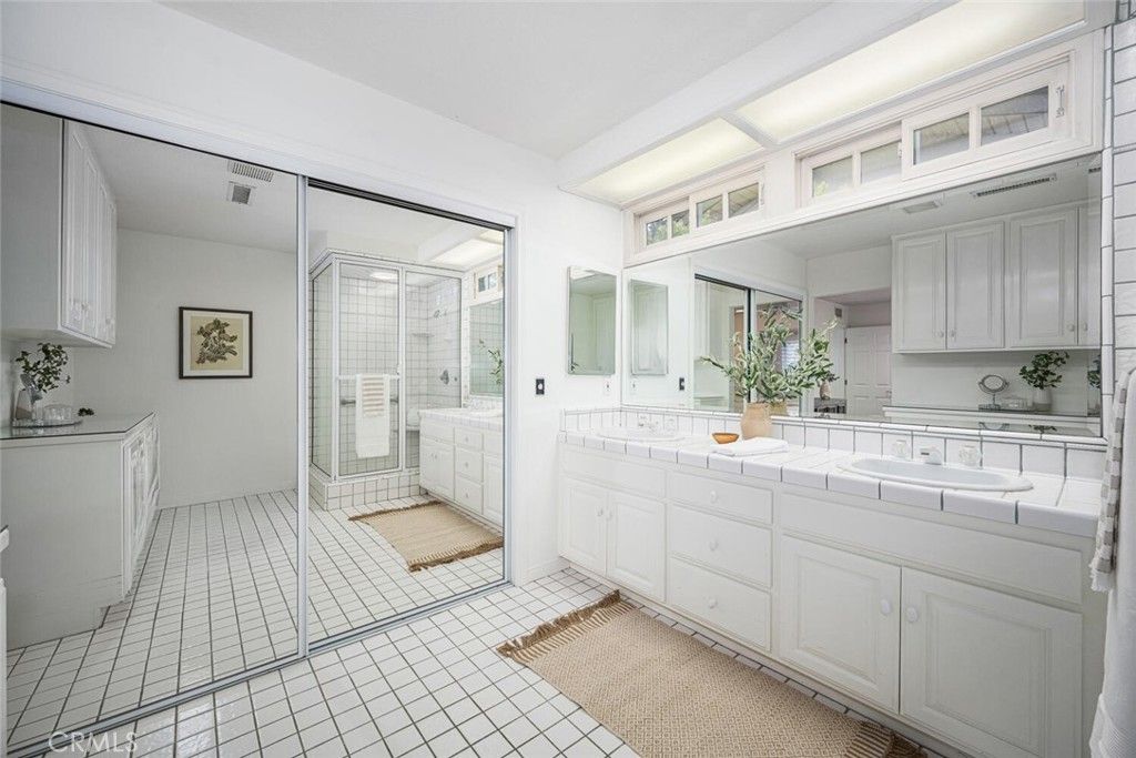 Image 37 of property listing at 2692 Salmon Drive, Rossmoor, CA 90720