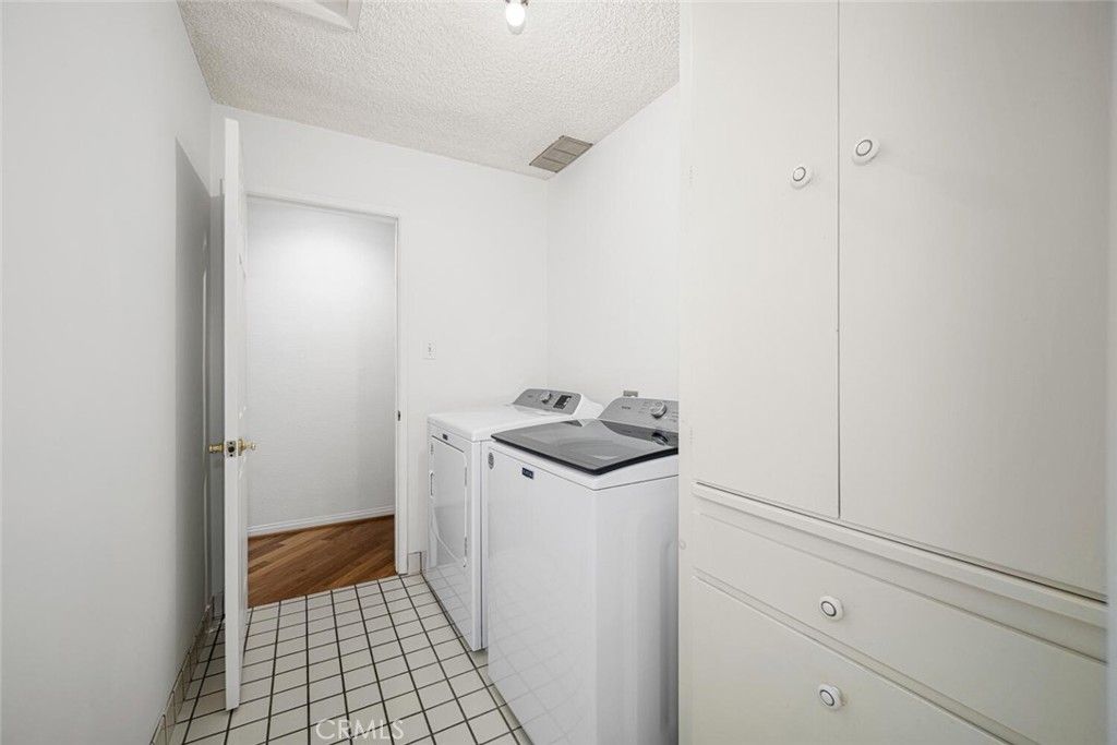 Image 46 of property listing at 2692 Salmon Drive, Rossmoor, CA 90720