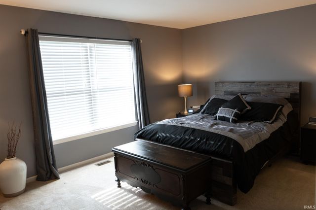 1819 Clifty Parkway, Fort Wayne, IN 46808