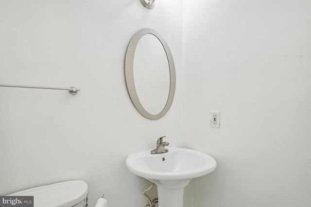 4528 4TH ST NW, Washington, DC 20011