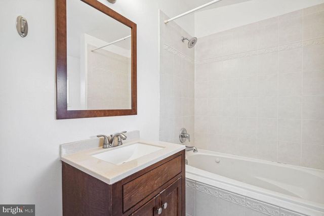 4528 4TH ST NW, Washington, DC 20011