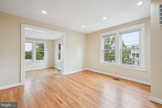 4528 4TH ST NW, Washington, DC 20011