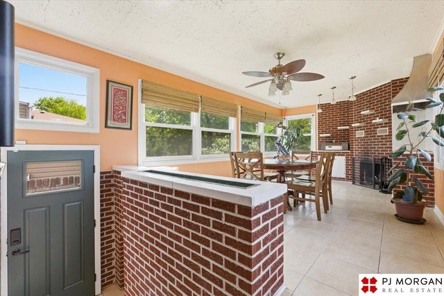 6315 Pacific Street, Omaha, NE 68106