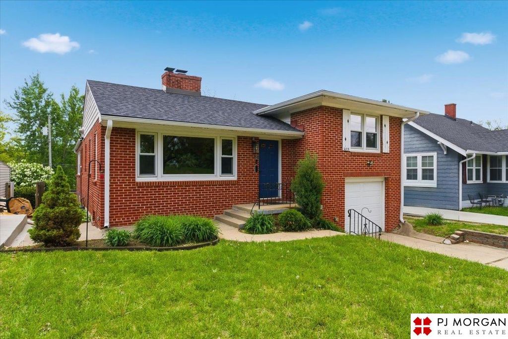 6315 Pacific Street, Omaha, NE 68106