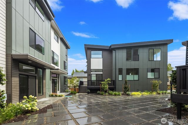 4100 30th Avenue S, Seattle, WA 98108