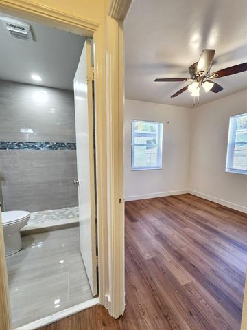 617 NE 8TH Avenue, Boynton Beach, FL 33435