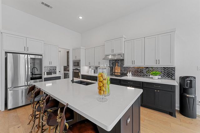 1823 Camille Park Drive, Missouri City, TX 77459