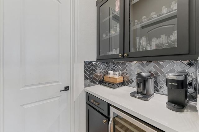 1823 Camille Park Drive, Missouri City, TX 77459