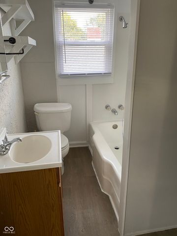 5338 Winthrop Avenue, Indianapolis, IN 46220