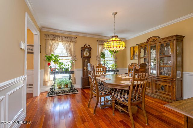 25 Whitney Drive, Marlboro, NJ 07746