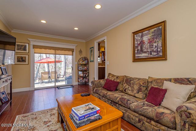 25 Whitney Drive, Marlboro, NJ 07746