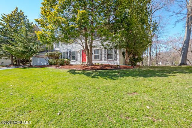25 Whitney Drive, Marlboro, NJ 07746
