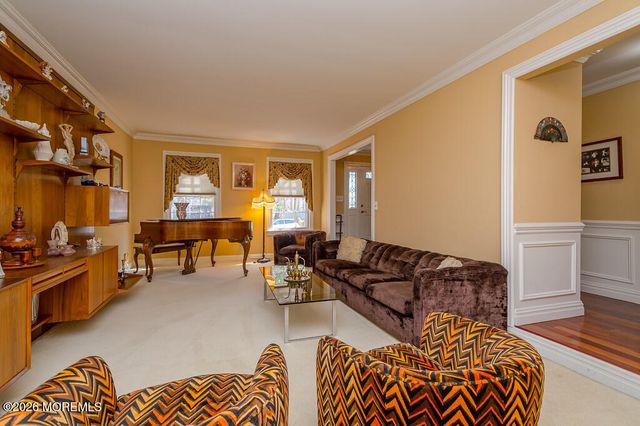 25 Whitney Drive, Marlboro, NJ 07746