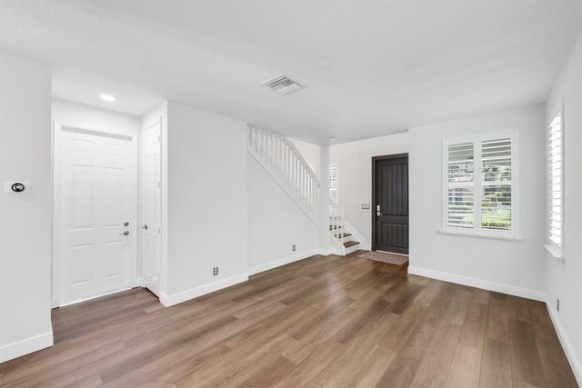 461 Pumpkin Drive, Palm Beach Gardens, FL 33410