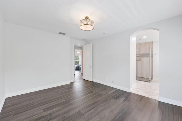 461 Pumpkin Drive, Palm Beach Gardens, FL 33410